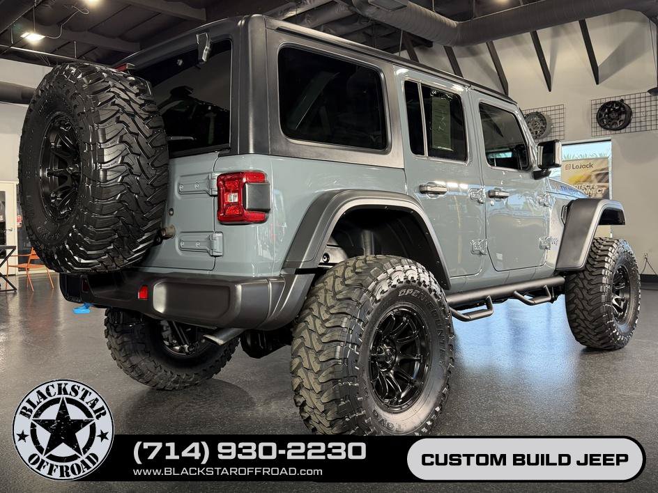 Used 2025 Jeep Wrangler Unlimited Rubicon 4xe w/ Convenience Group AWD/4WD image 13