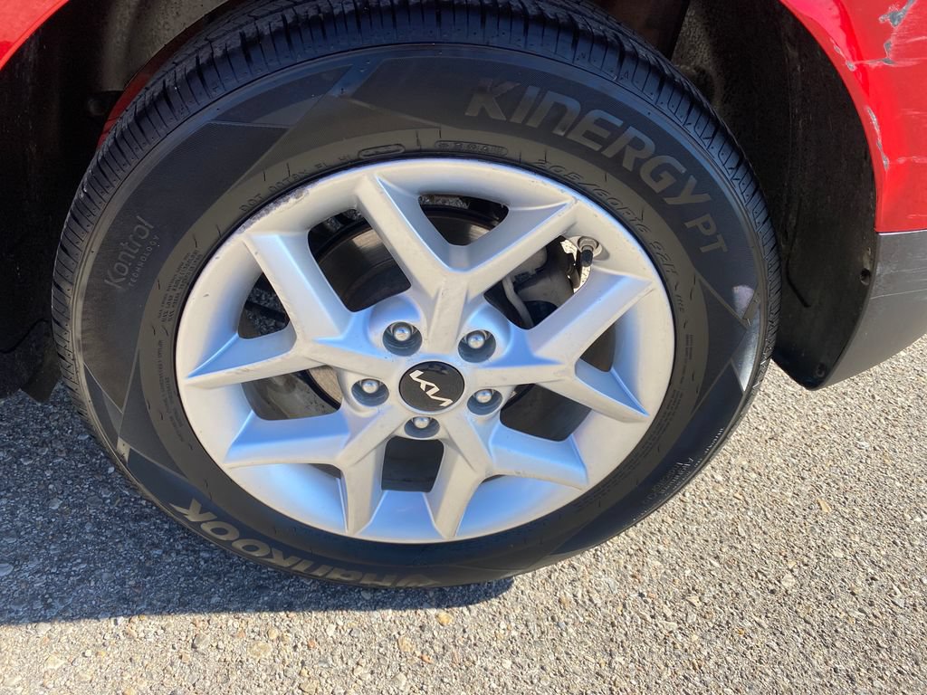 Used 2022 Kia Soul S FWD image 22