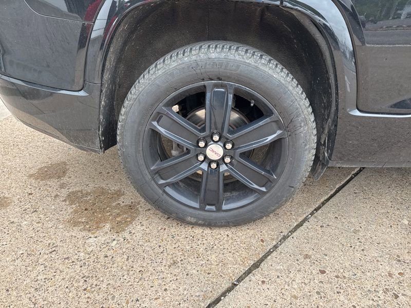 Used 2019 GMC Acadia Denali AWD/4WD image 7