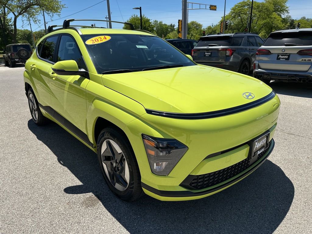 Used 2024 Hyundai Kona SEL FWD image 4