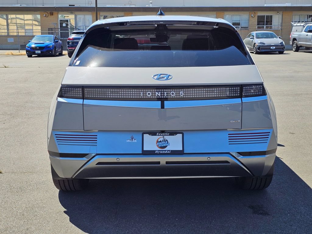 Used 2024 Hyundai Ioniq 5 Limited AWD/4WD image 6