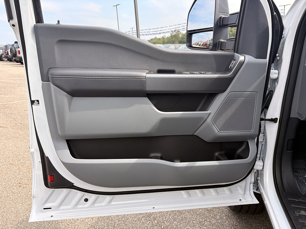New 2026 Ford F350 XL w/ STX Appearance Package AWD/4WD image 28