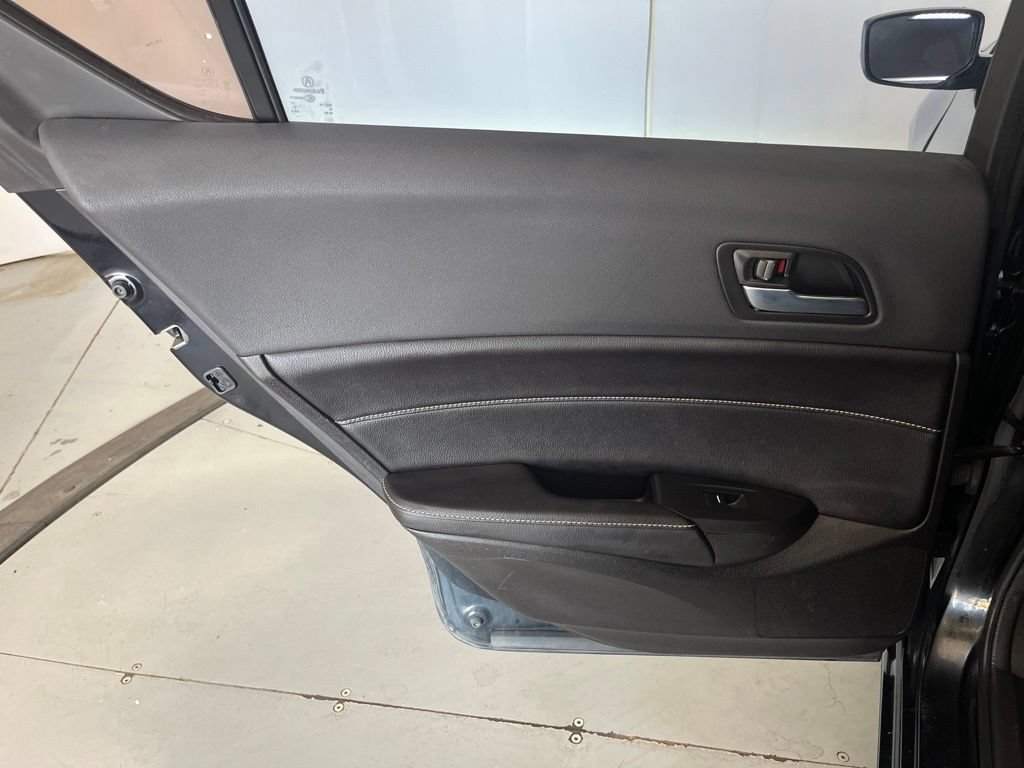 Used 2019 Acura ILX w/ Technology Package FWD image 28