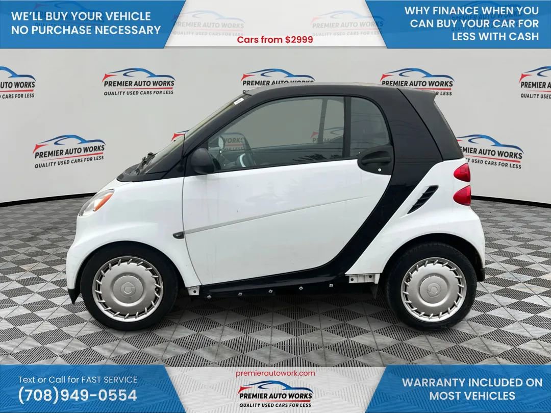 Used 2012 smart fortwo passion image 9