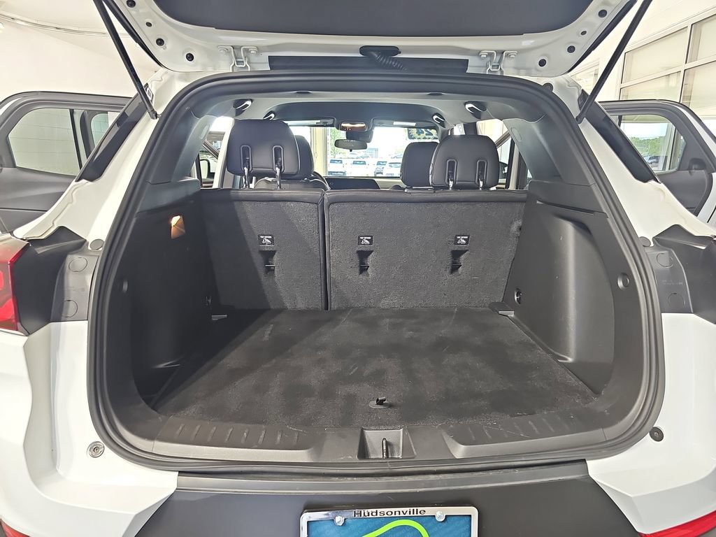 Certified 2024 Chevrolet TrailBlazer ACTIV w/ Driver Confidence Package AWD/4WD image 15