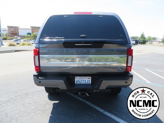 Used 2022 Ford F350 Platinum w/ FX4 Off-Road Package AWD/4WD image 4