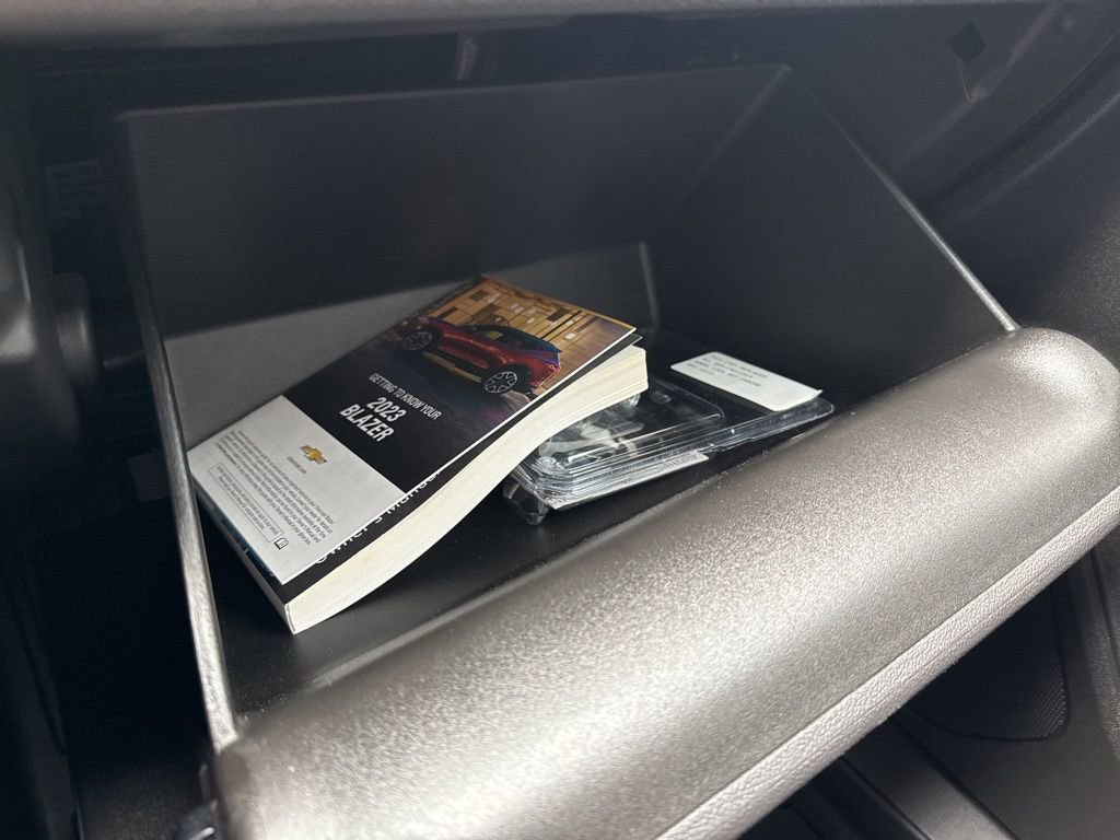 Used 2023 Chevrolet Blazer LT w/ Midnight/Sport Edition image 36