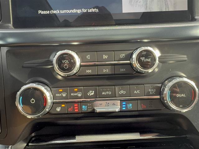 Used 2022 Ford F150 Limited image 18