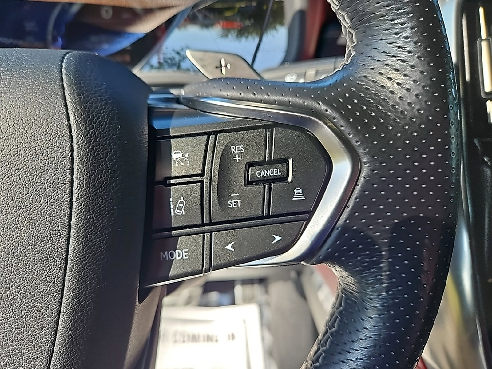 Used 2022 Lexus LX 600 F Sport image 26