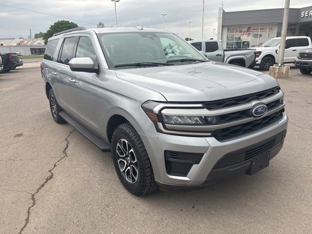 Used 2024 Ford Expedition Max XLT AWD/4WD image 7