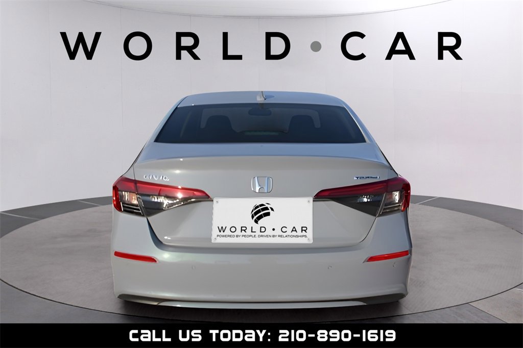 Used 2024 Honda Civic Touring image 6