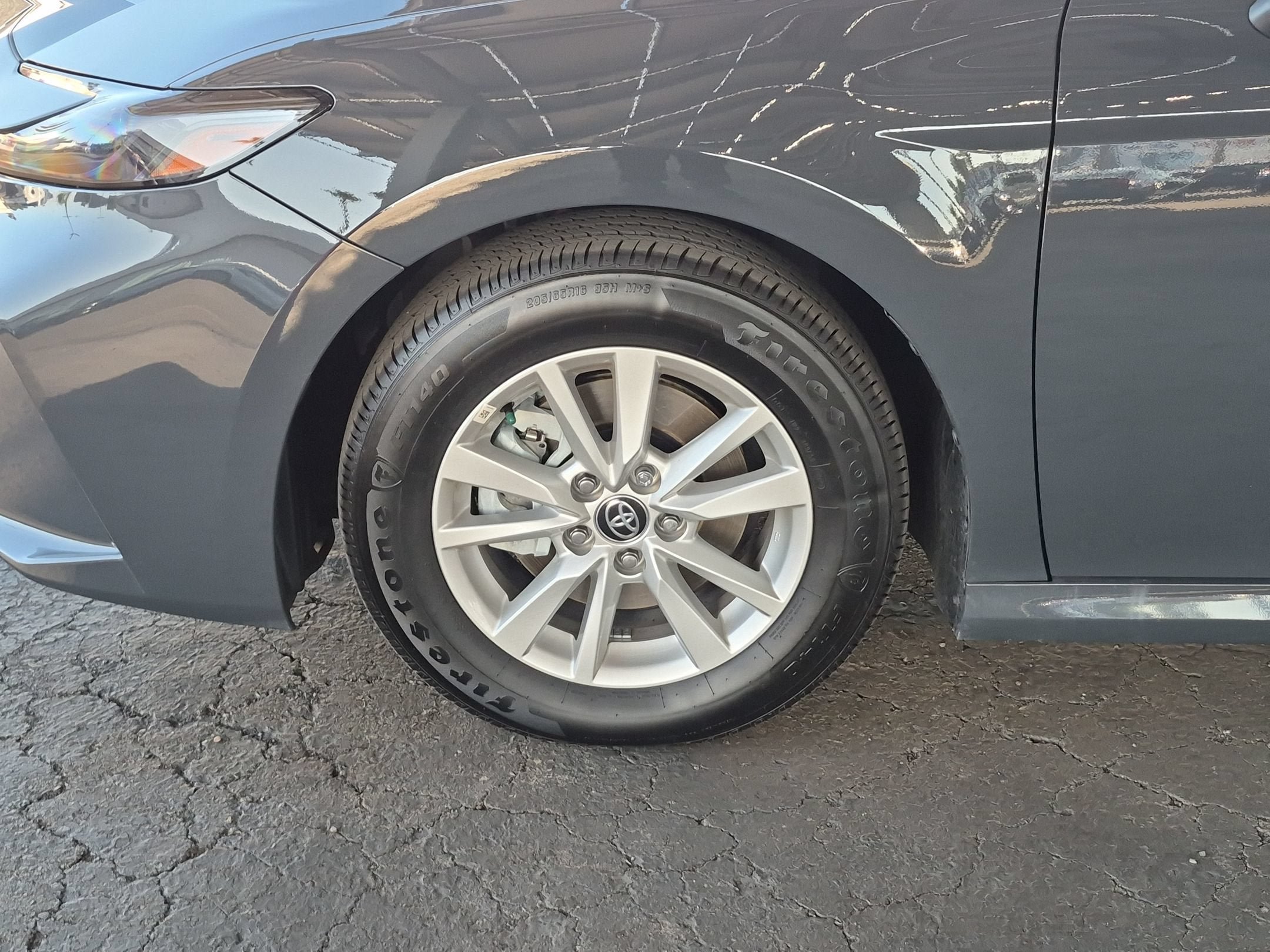 Used 2026 Toyota Camry LE FWD image 10