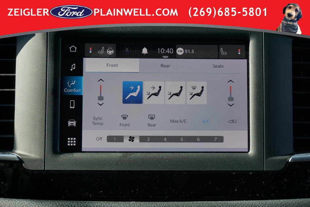 Used 2023 Chrysler Voyager LX FWD image 22