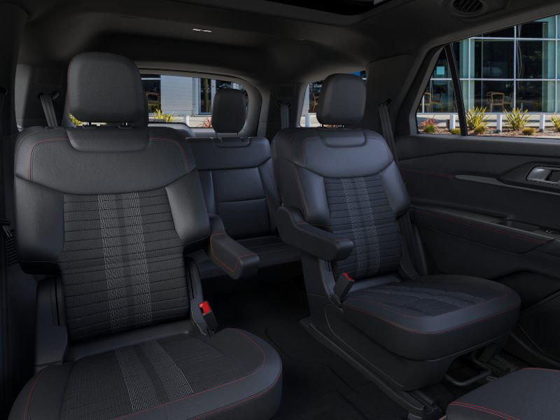 New 2026 Ford Explorer ST-Line w/ ST-Line Street Pack image 11