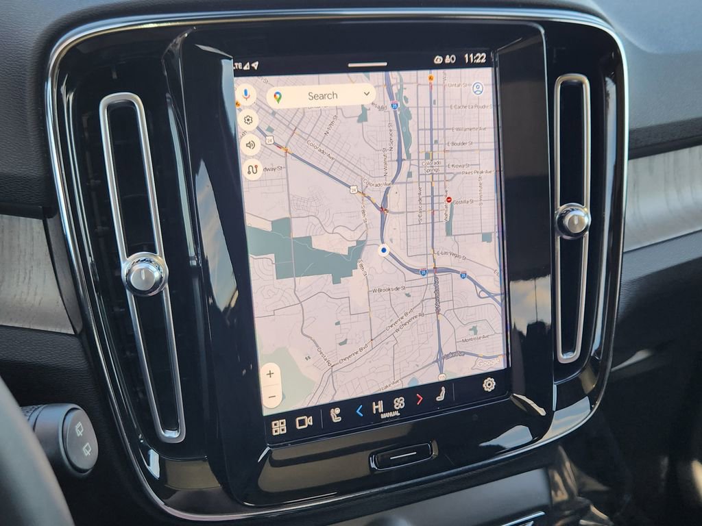 Used 2023 Volvo XC40 B5 Plus w/ Climate Package image 7