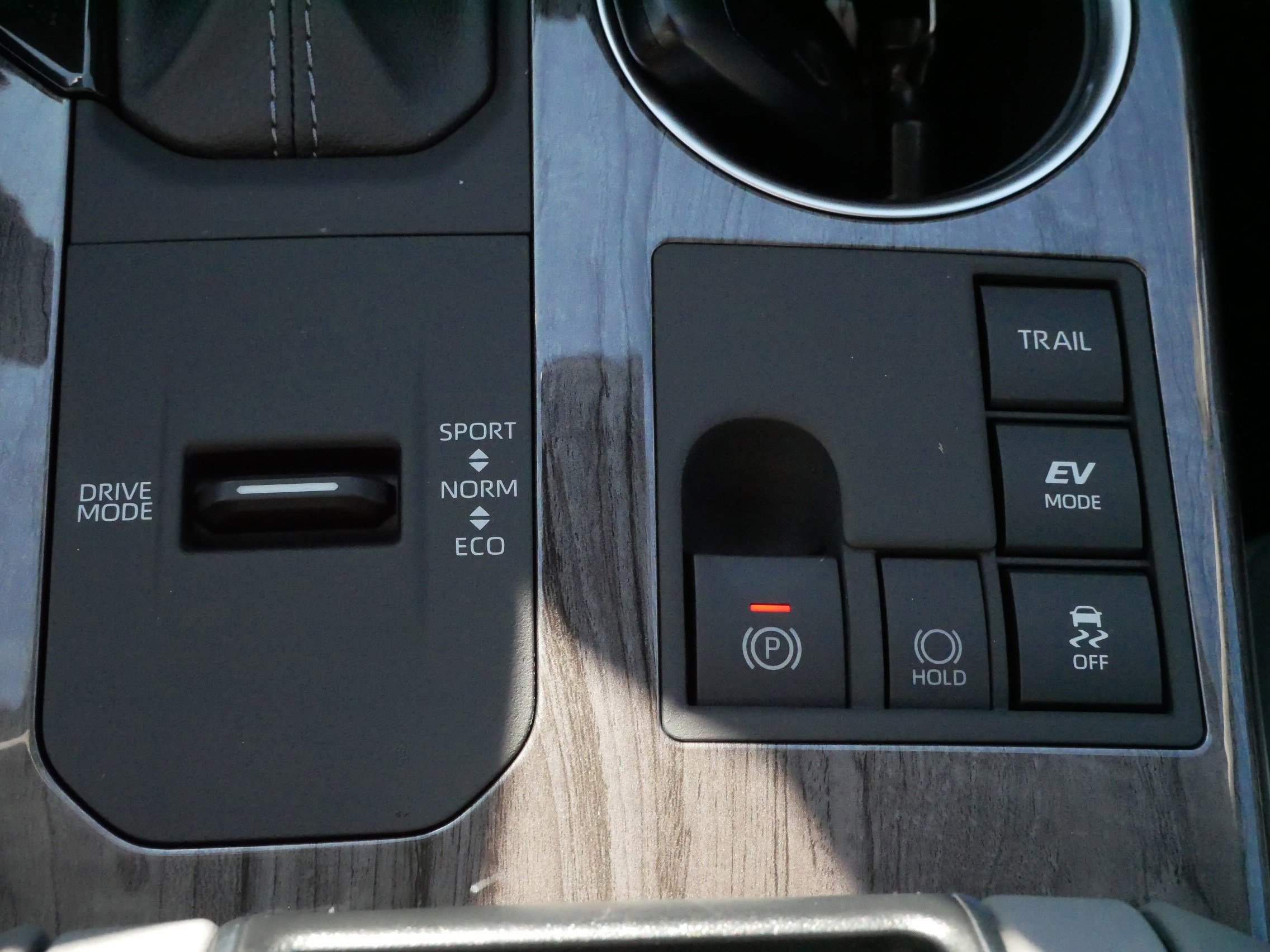 Certified 2025 Toyota Highlander Limited image 33