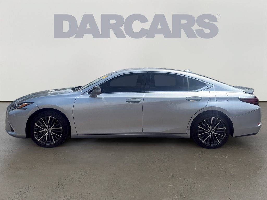 Used 2025 Lexus ES 350 w/ Premium Package FWD image 4