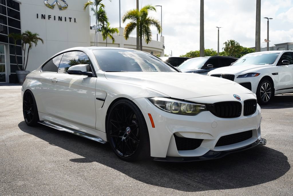 Used 2018 BMW M4 Coupe RWD image 12
