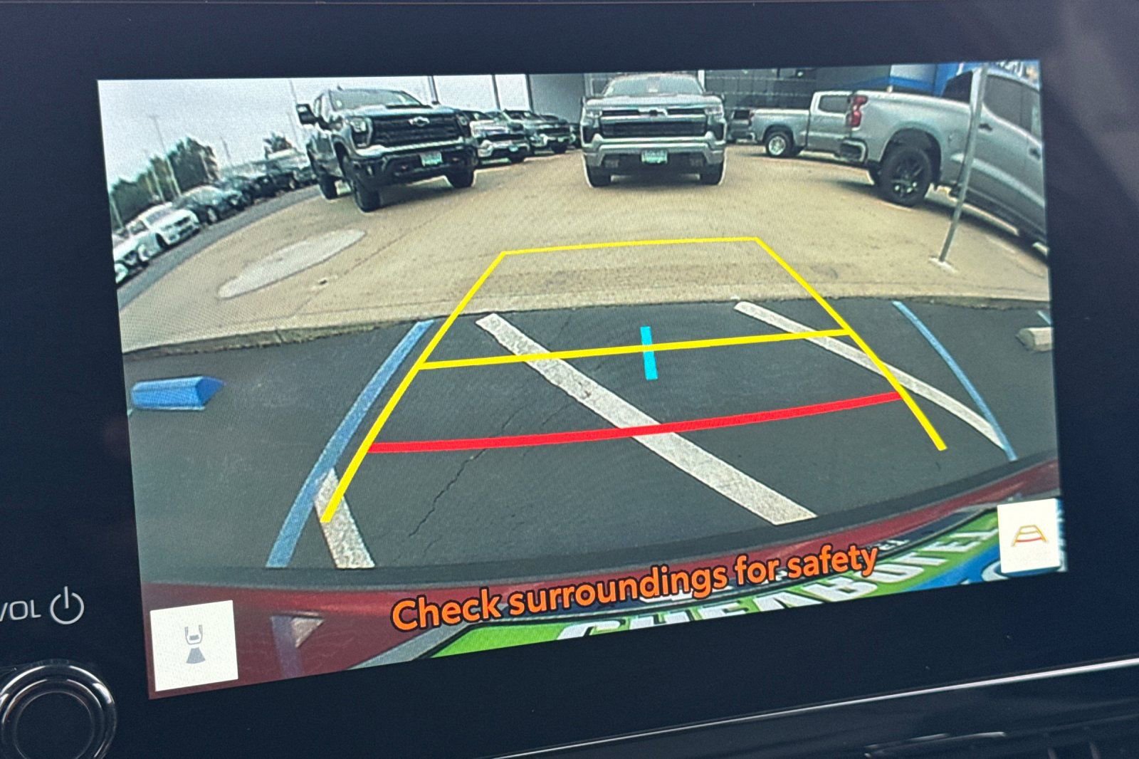 Used 2024 Toyota Corolla Cross XLE image 21