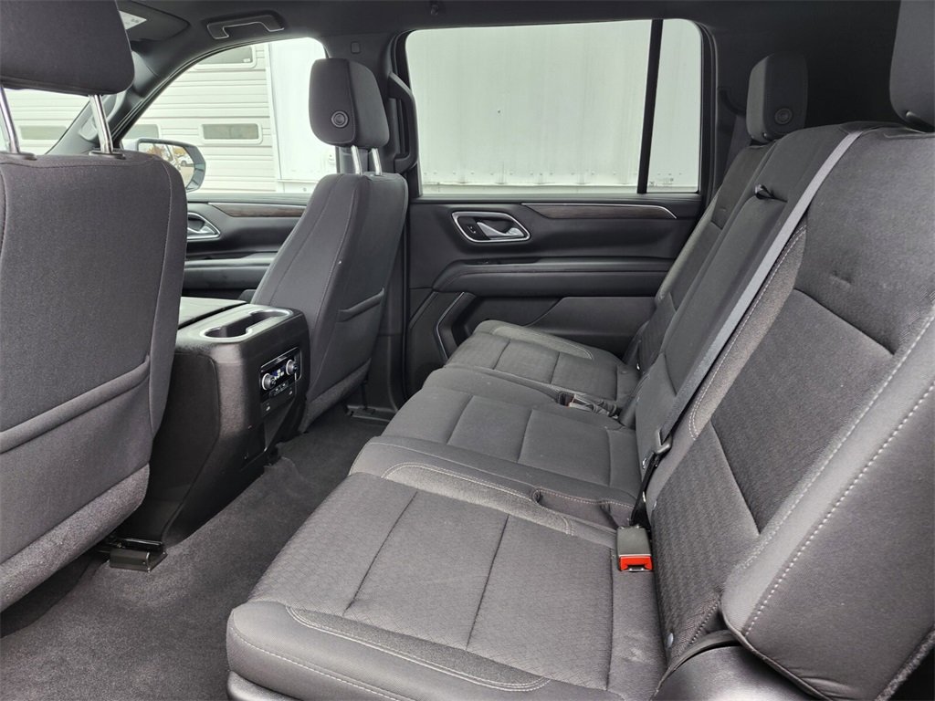 Used 2021 Chevrolet Suburban LS image 14