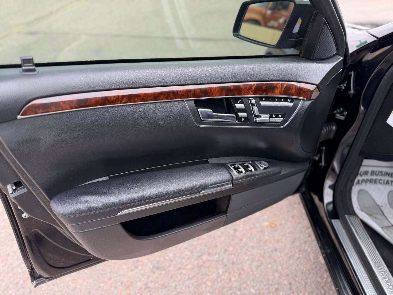 Used 2013 Mercedes-Benz S 550 4MATIC image 10