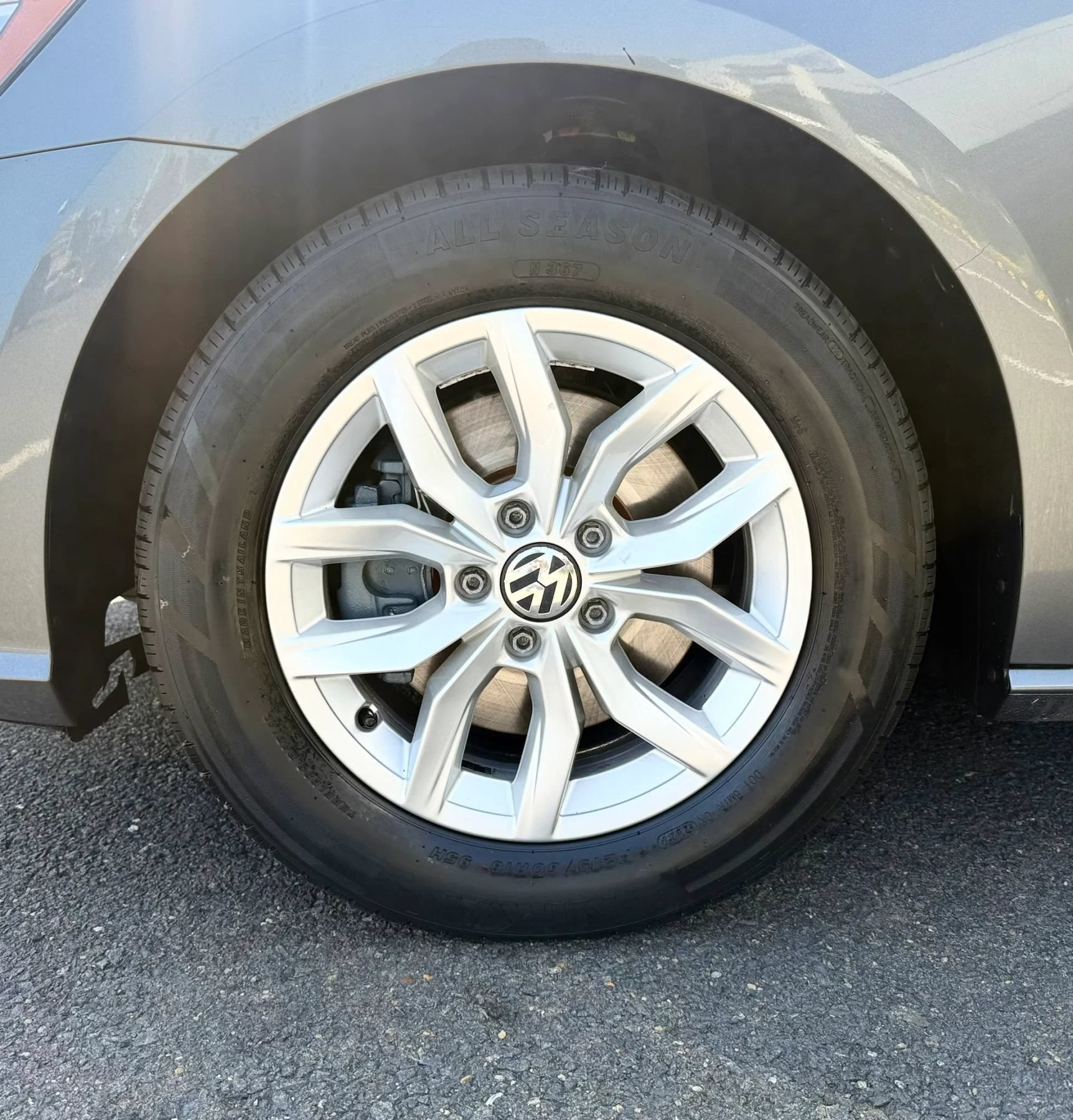 Used 2017 Volkswagen Passat 1.8T S FWD image 49