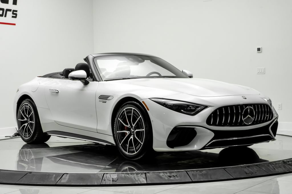 Used 2023 Mercedes-Benz SL 55 AMG 4MATIC image 4