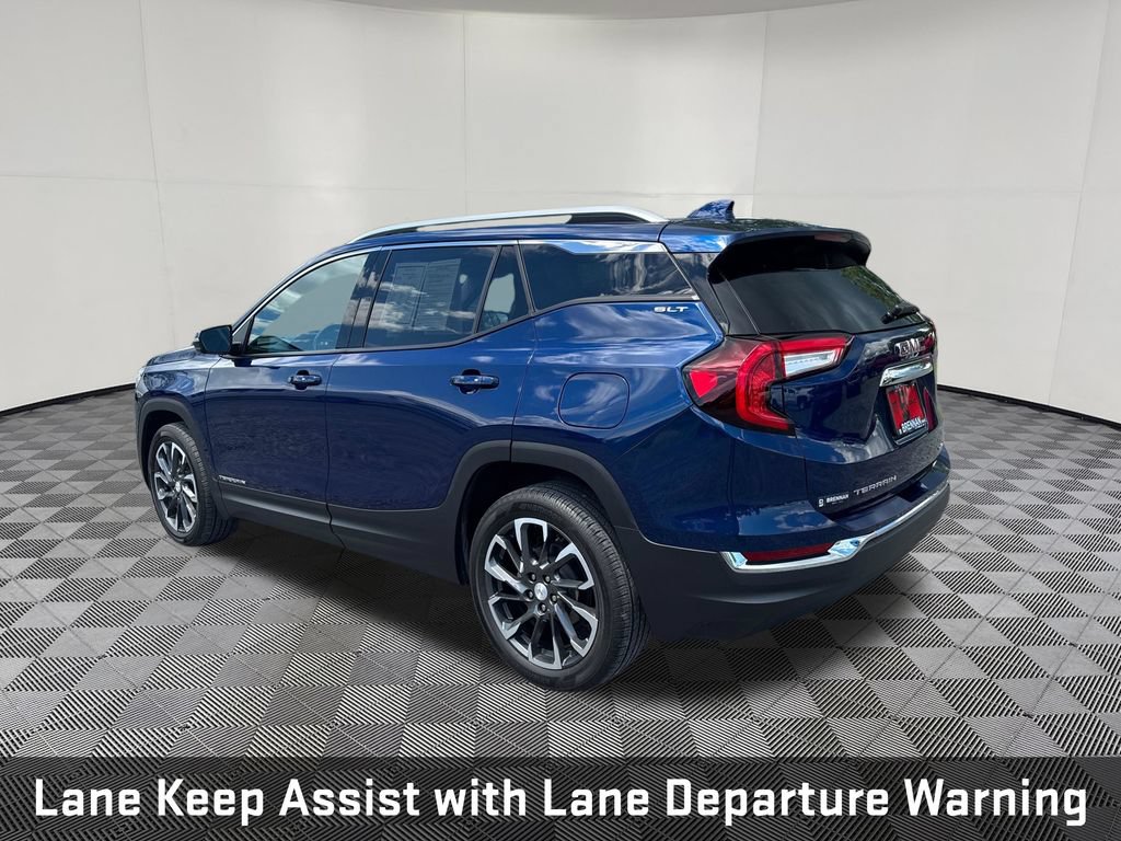 Certified 2023 GMC Terrain SLT AWD/4WD image 3