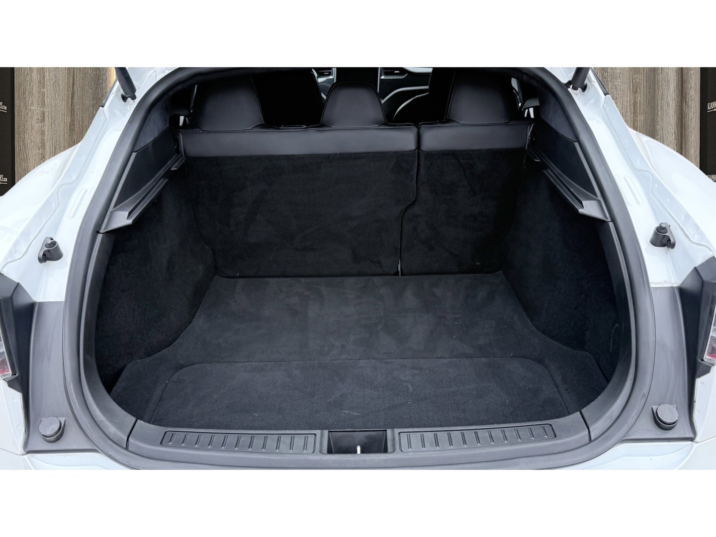 Used 2021 Tesla Model S Long Range Plus image 11