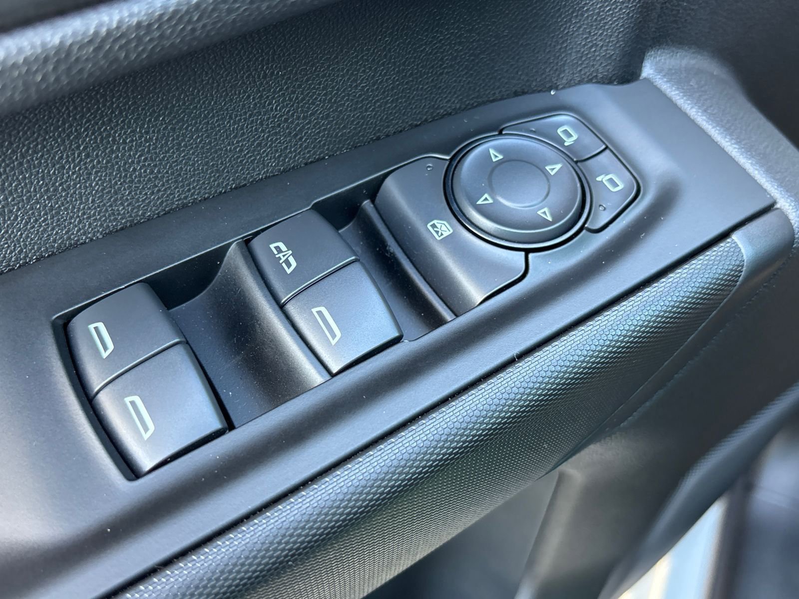 New 2026 GMC Sierra 2500 Pro w/ Convenience Package image 18