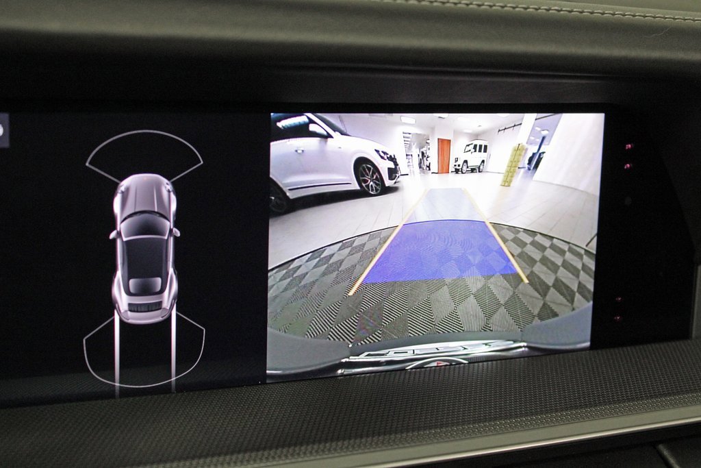 Used 2021 Porsche 911 Turbo image 32