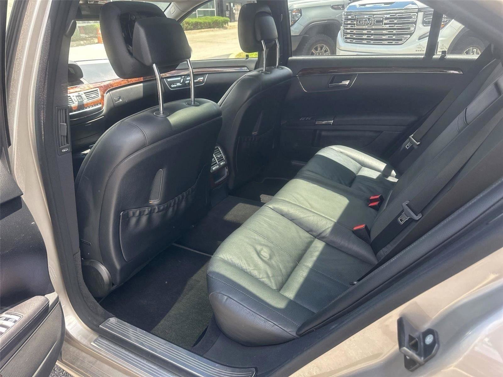 Used 2008 Mercedes-Benz S 550 image 16