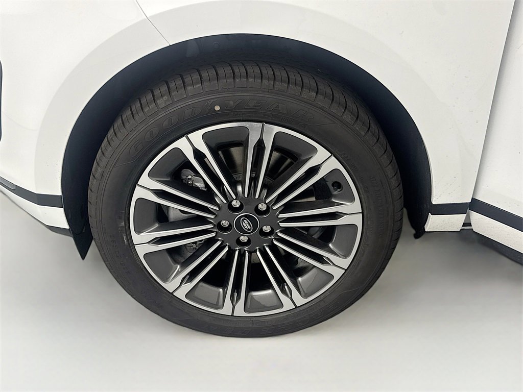 New 2026 Land Rover Range Rover Evoque S image 31