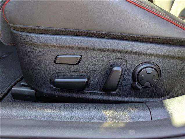 Used 2023 Kia Stinger GT2 image 11
