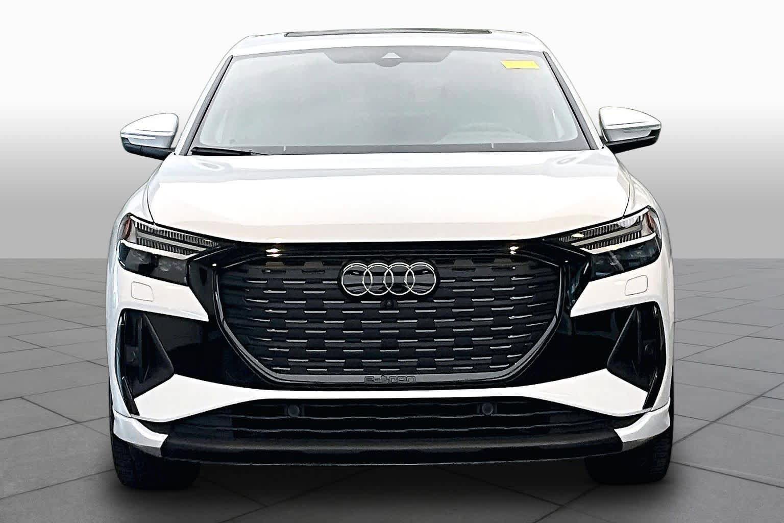 Used 2023 Audi Q4 e-tron Prestige w/ Black Optic Package AWD/4WD image 3