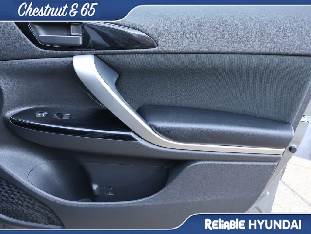 Used 2019 Mitsubishi Eclipse Cross AWD image 8