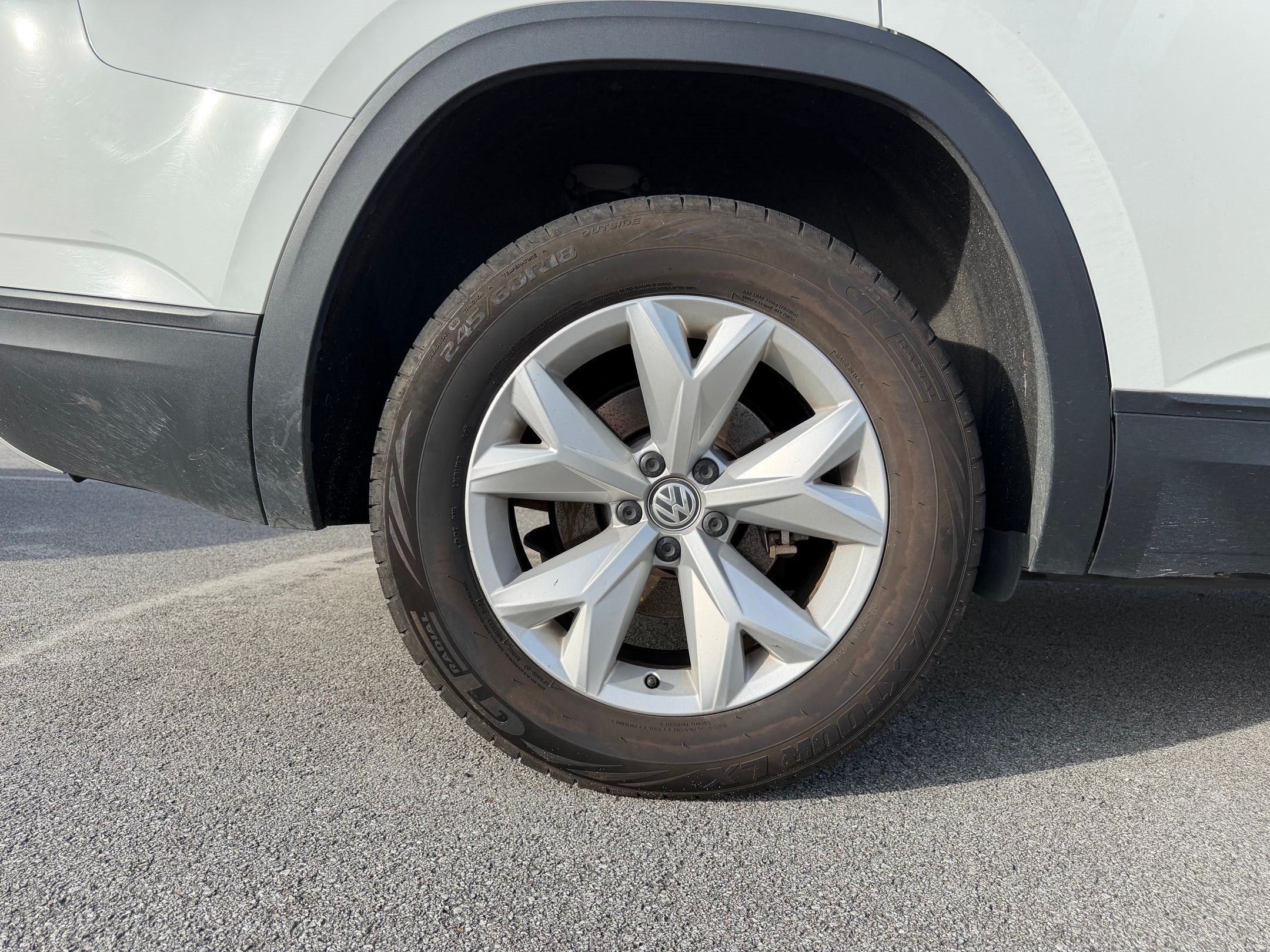Used 2018 Volkswagen Atlas SE AWD/4WD image 9