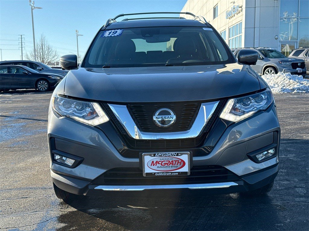 Used 2019 Nissan Rogue SL w/ Premium Package image 4