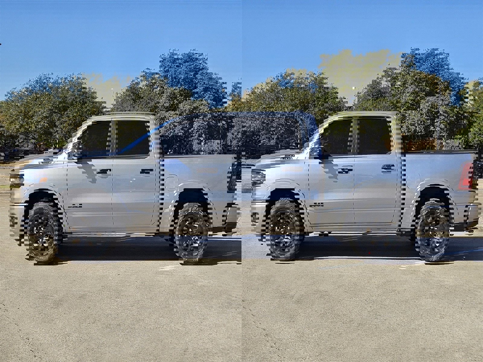 New 2026 RAM 1500 Lone Star image 3