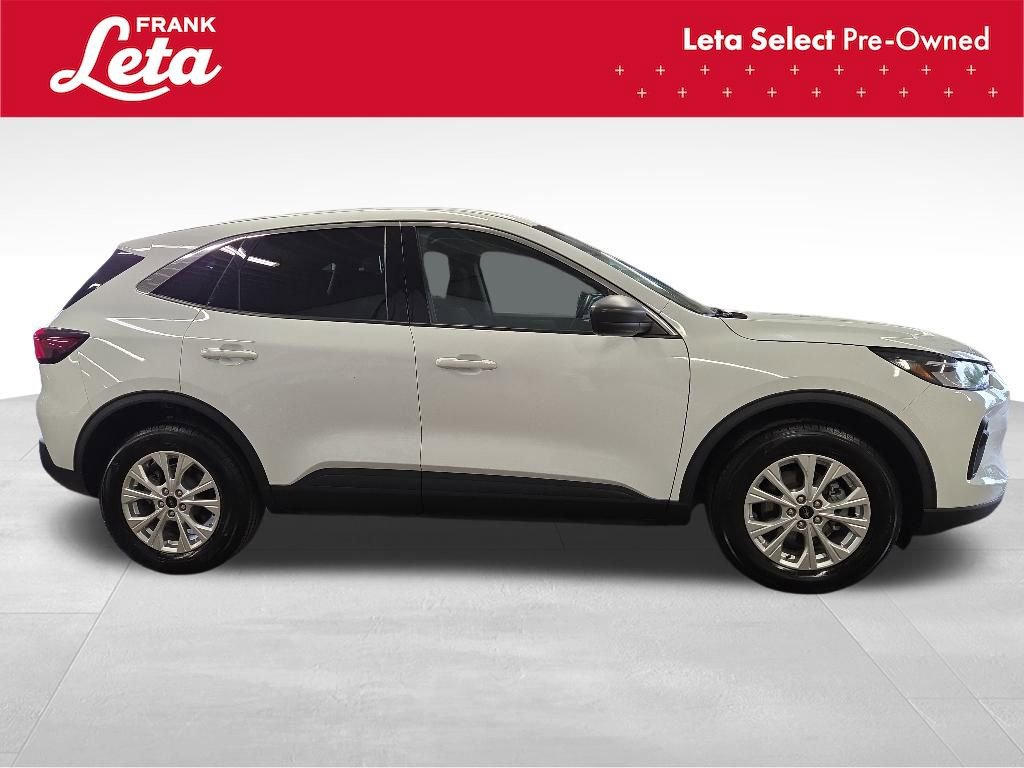 Used 2023 Ford Escape Active w/ Tech Pack #1 AWD/4WD image 7