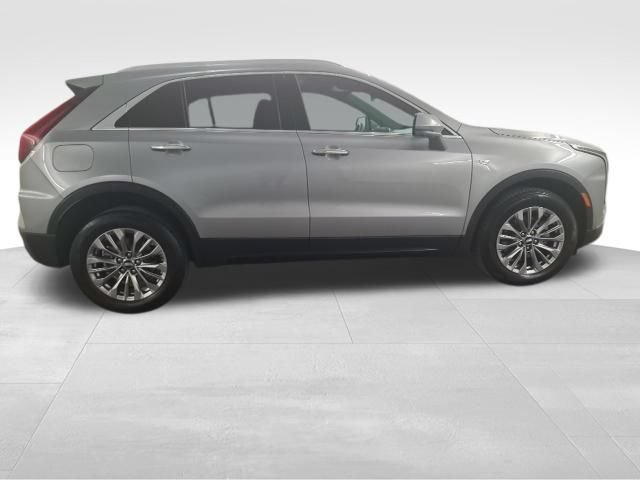Used 2025 Cadillac XT4 Premium Luxury AWD/4WD image 8