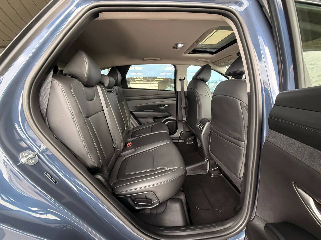 Used 2025 Hyundai Tucson SEL AWD/4WD image 22