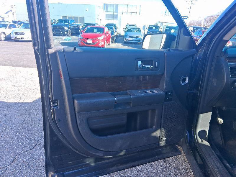 Used 2012 Ford Flex SEL w/ Equipment Group Order Code FWD image 13