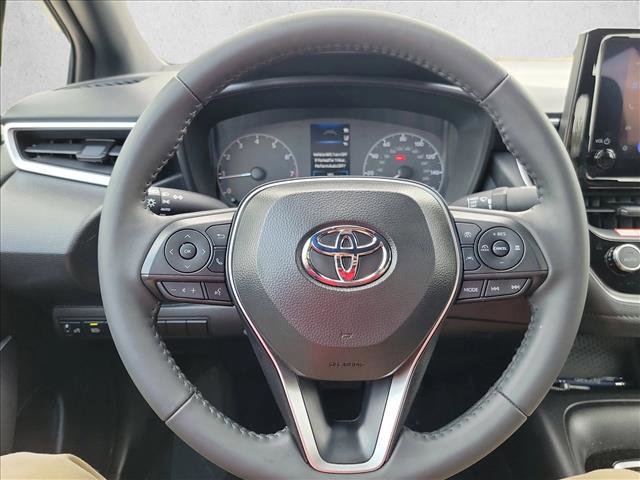 Used 2025 Toyota Corolla SE image 19
