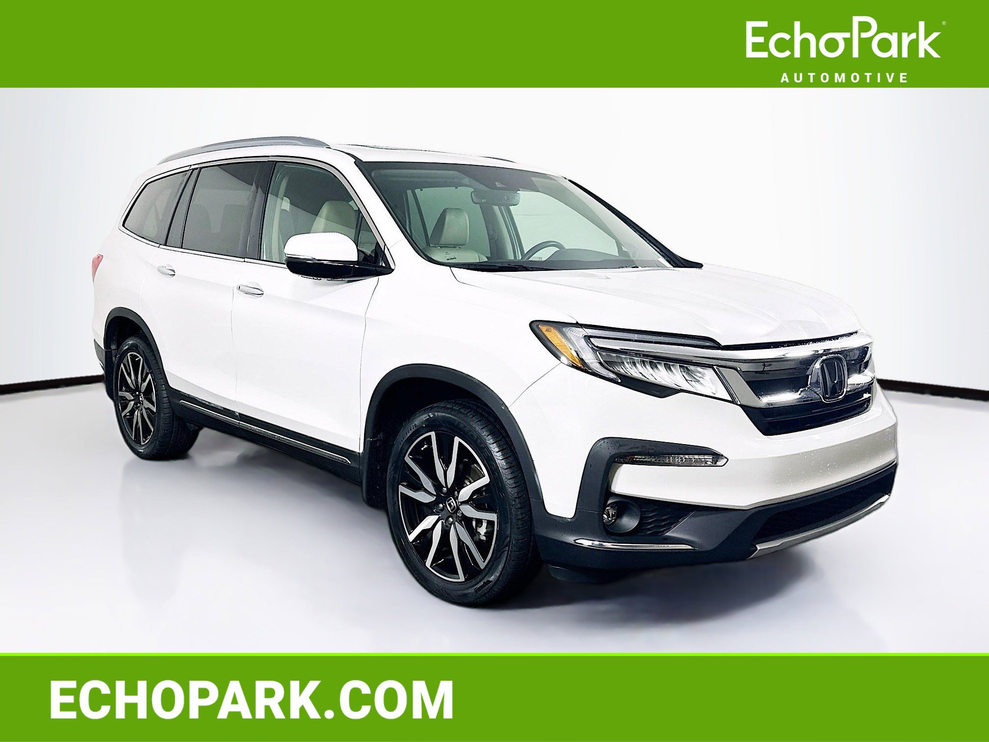 Used 2022 Honda Pilot Touring image 1