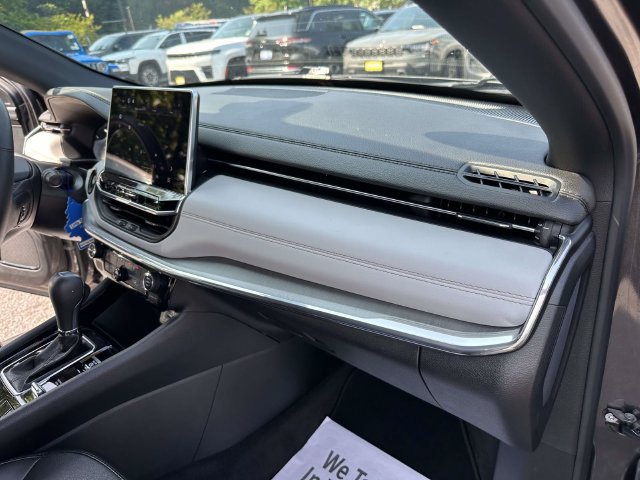 Certified 2023 Jeep Compass Limited AWD/4WD image 23