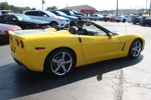 Used 2009 Chevrolet Corvette Convertible w/ Preferred Equipment Group RWD image 12