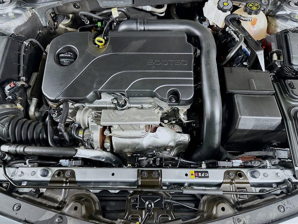 Used 2024 Chevrolet Malibu LT image 35