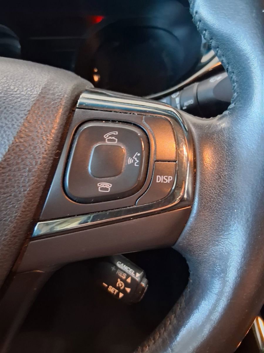 Used 2013 Toyota Avalon Limited image 12