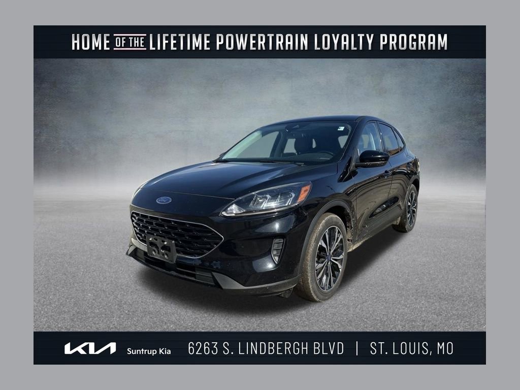 Used 2021 Ford Escape SE w/ SE Sport Appearance Package image 1